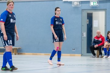 Bild 175 - F Loewinnen Hallen Cup
